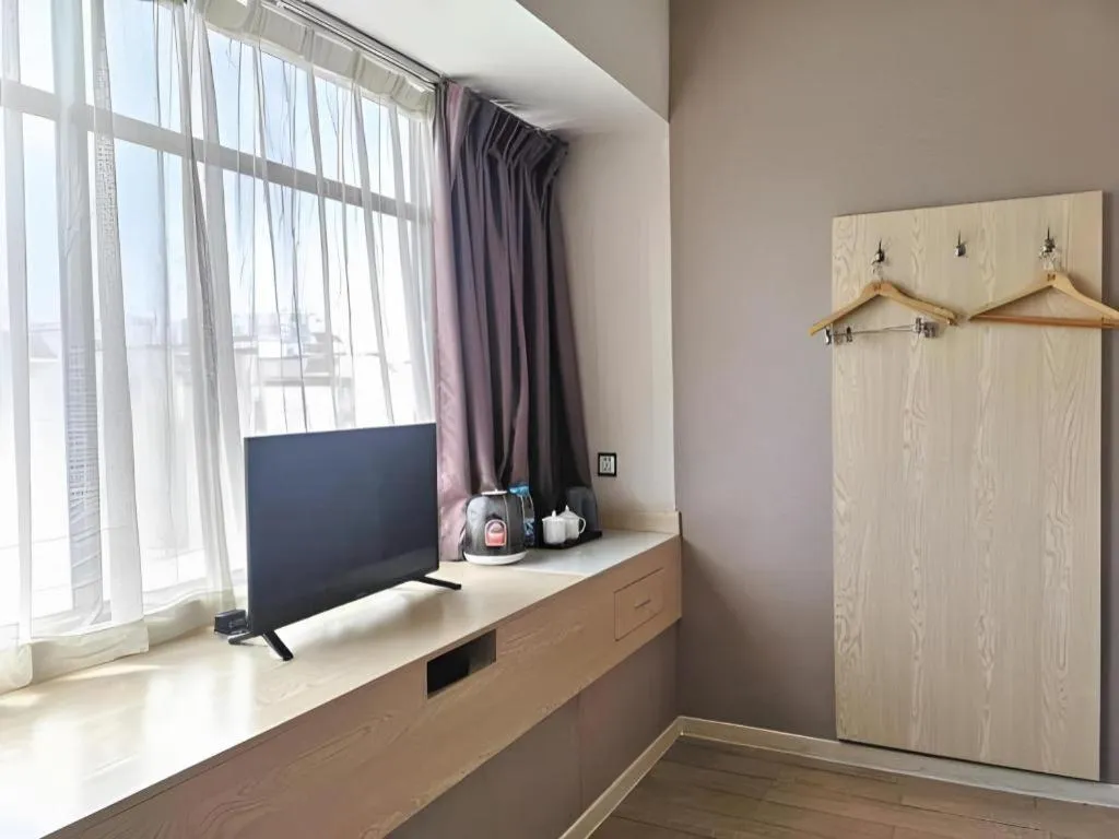 Borrman Hotel Liuzhou High-Speed Railway Station