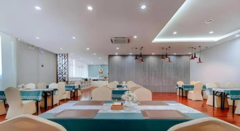 Borrman Hotel Liuzhou High-Speed Railway Station