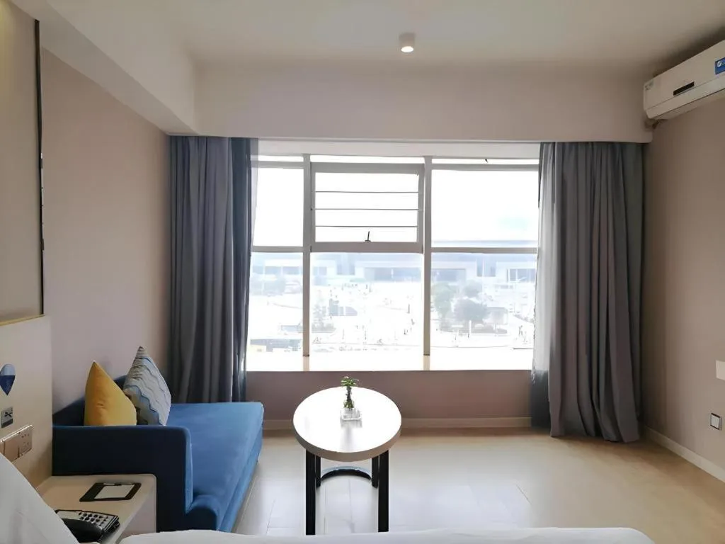 Borrman Hotel Liuzhou High-Speed Railway Station