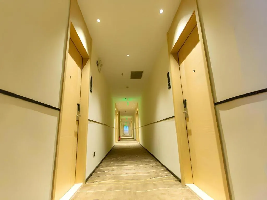 City Comfort Inn Shaoguan Biguiyuan Phoenix City Gold Village