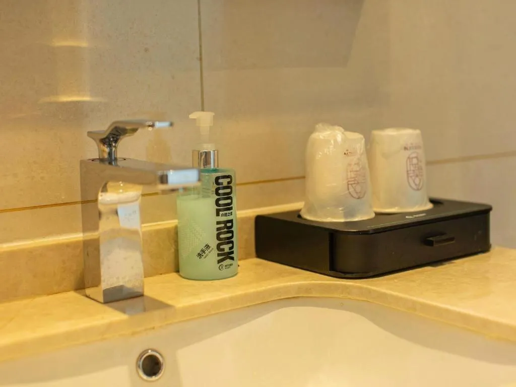 City Comfort Inn Shaoguan Biguiyuan Phoenix City Gold Village