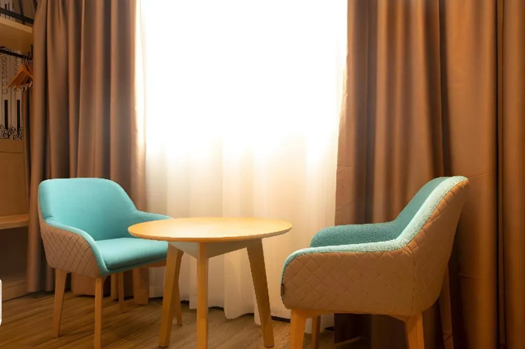 City Comfort Inn Huaihua East Station