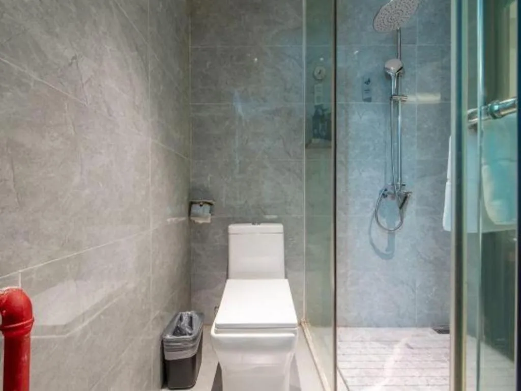 Borrman Hotel Yunfu Xinxing County Bus Station