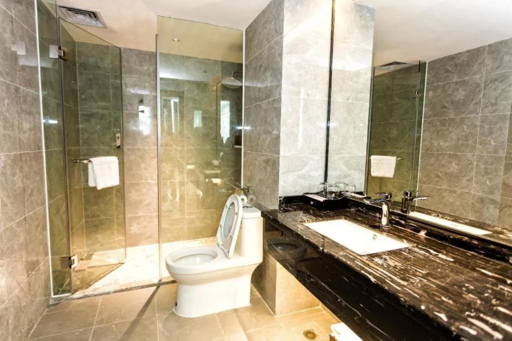 Borrman Hotel Yunfu Xinxing County Bus Station