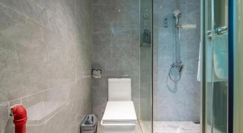 Borrman Hotel Yunfu Xinxing County Bus Station