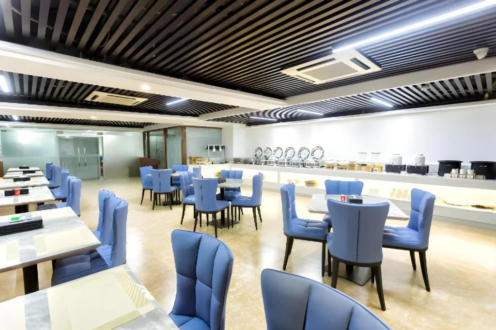 Borrman Hotel Yunfu Xinxing County Bus Station