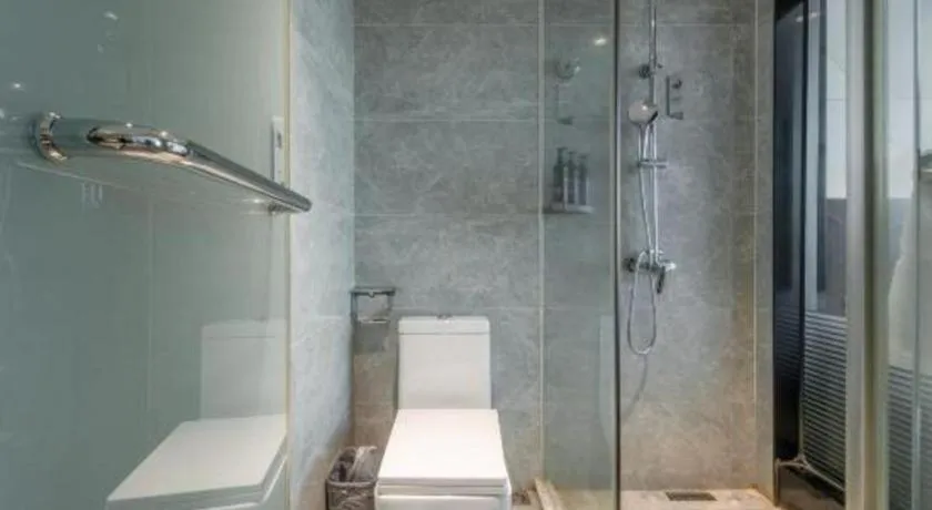 Borrman Hotel Yunfu Xinxing County Bus Station