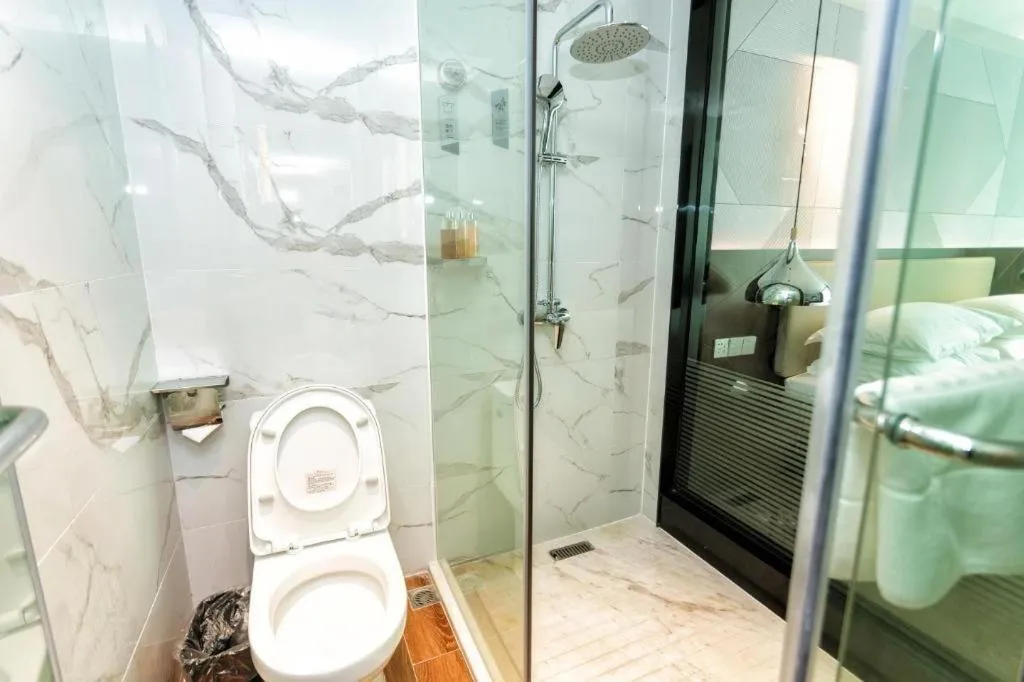 Borrman Hotel Yunfu Xinxing County Bus Station