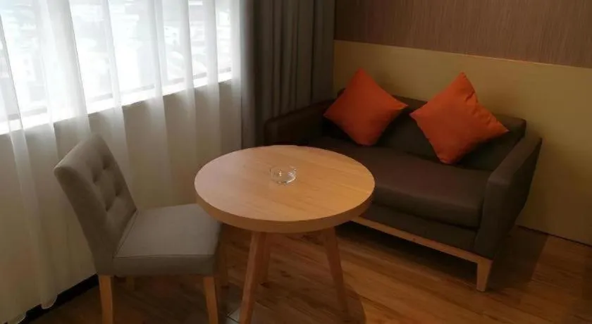 JTOUR Inn Yulin Bobai County Government Cultural Pedestrian Street