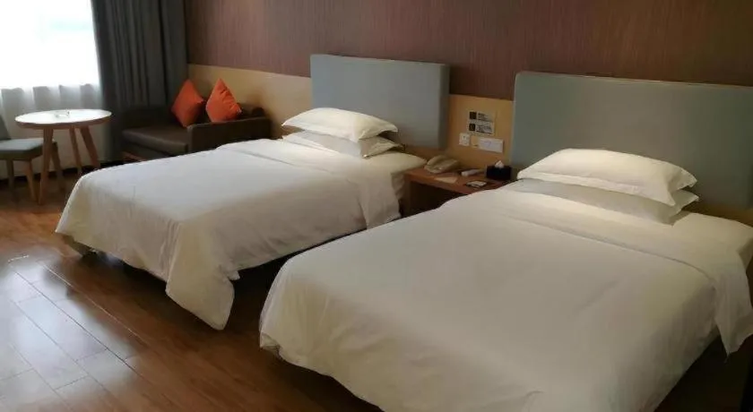 Bed in JTOUR Inn Yulin Bobai County Government Cultural Pedestrian Street