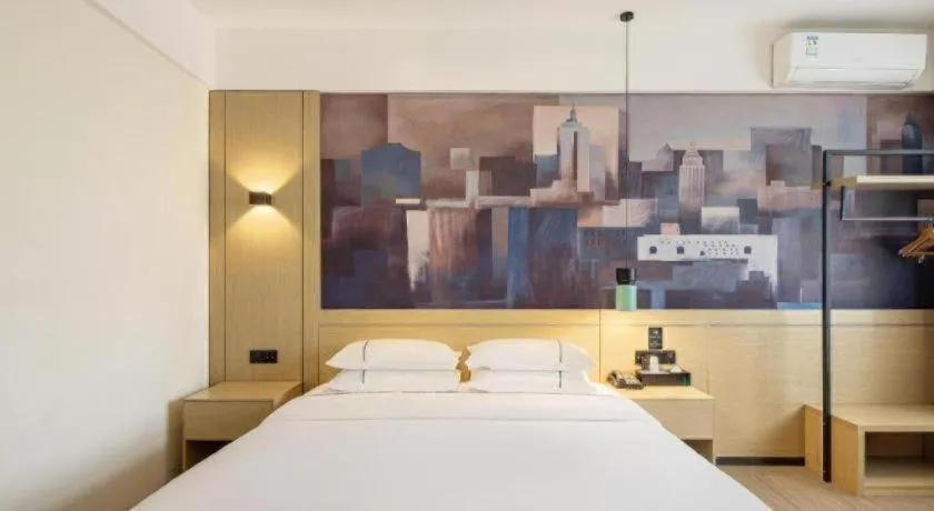 Bed in City Comfort Inn Wuhan Hankou City Plaza Yuhuayuan