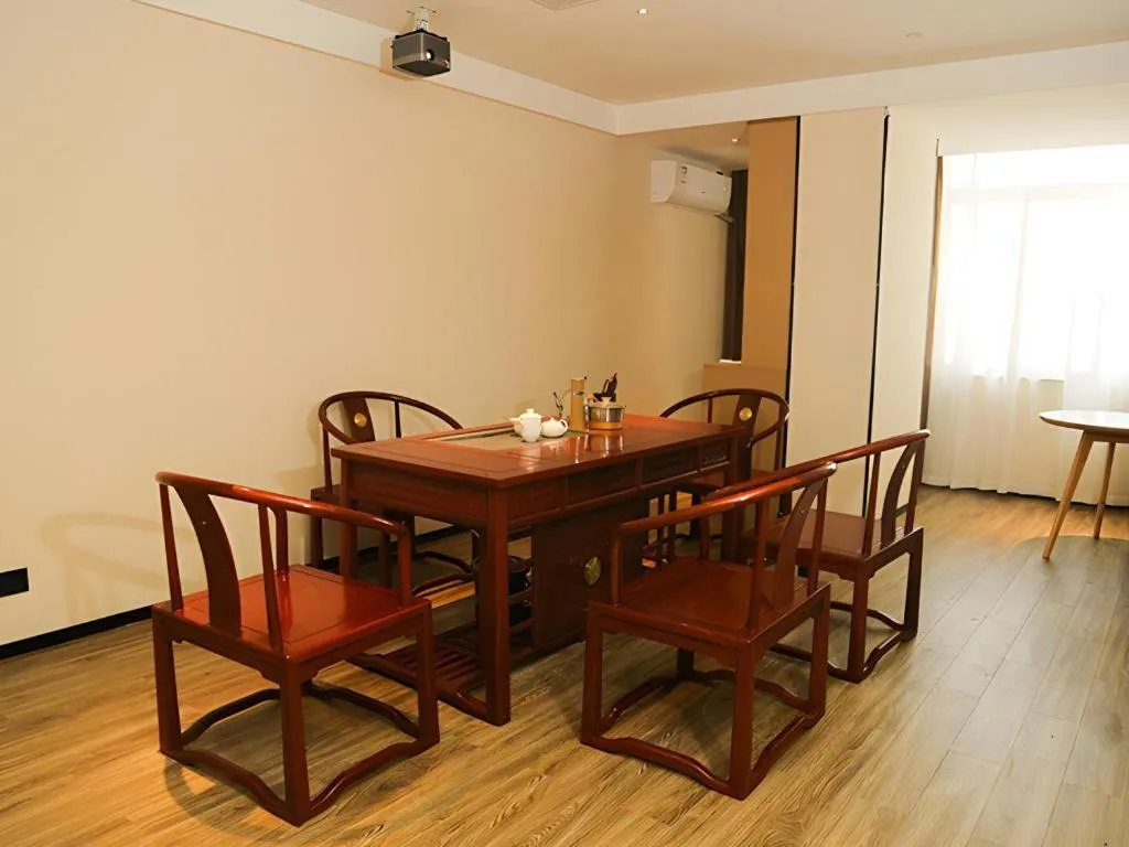 City Comfort Inn Maoming Binhai New Area Diancheng