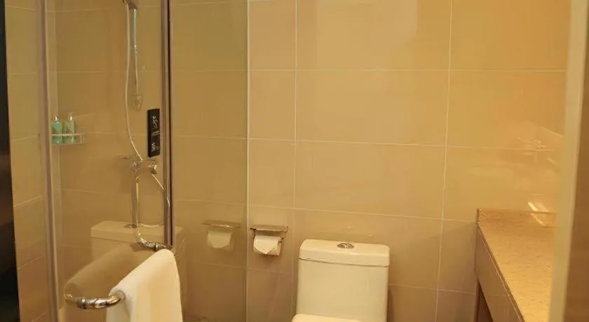 City Comfort Inn Maoming Binhai New Area Diancheng