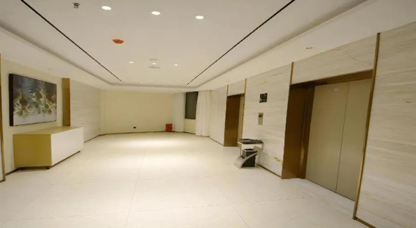 City Comfort Inn Zhongxiang Mochou Avenue