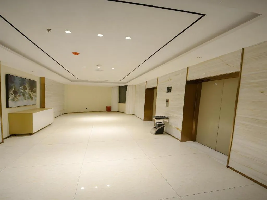 City Comfort Inn Zhongxiang Mochou Avenue