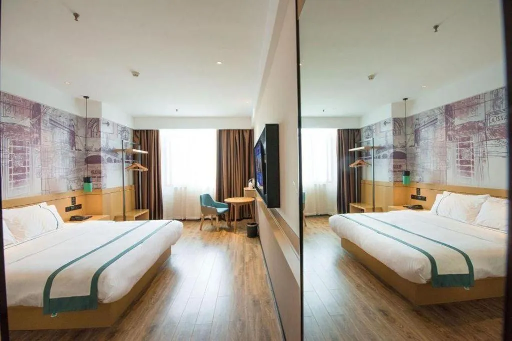 Bed in City Comfort Inn Zhongxiang Mochou Avenue