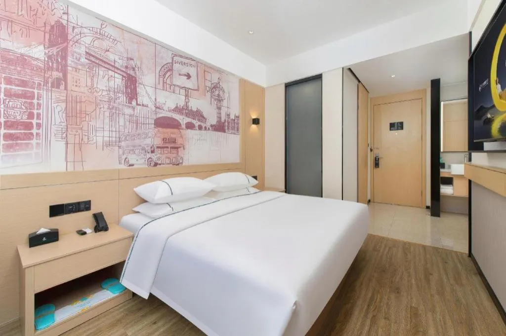 Bed in City Comfort Inn Dalian Changxin Dao Santang Commercial Street