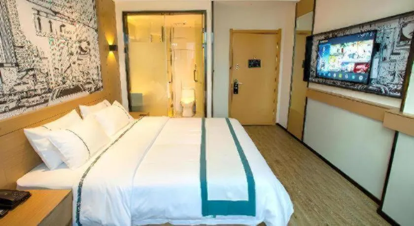 Bed in City Comfort Inn Chenzhou Rucheng