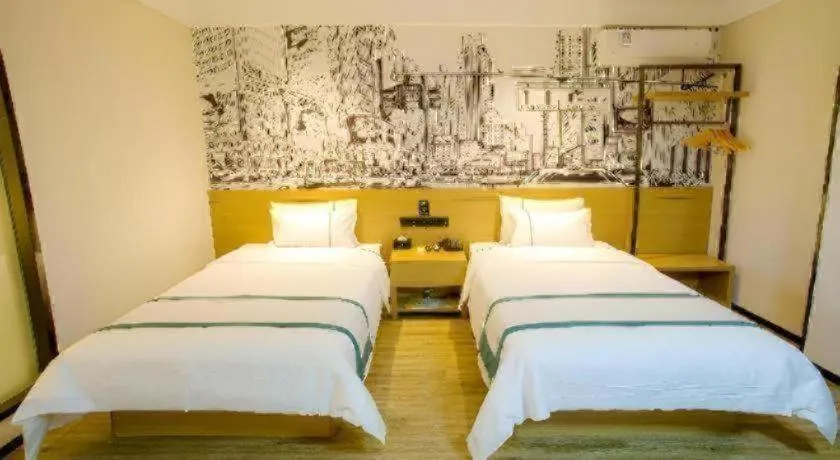 Bed in City Comfort Inn Chenzhou Rucheng