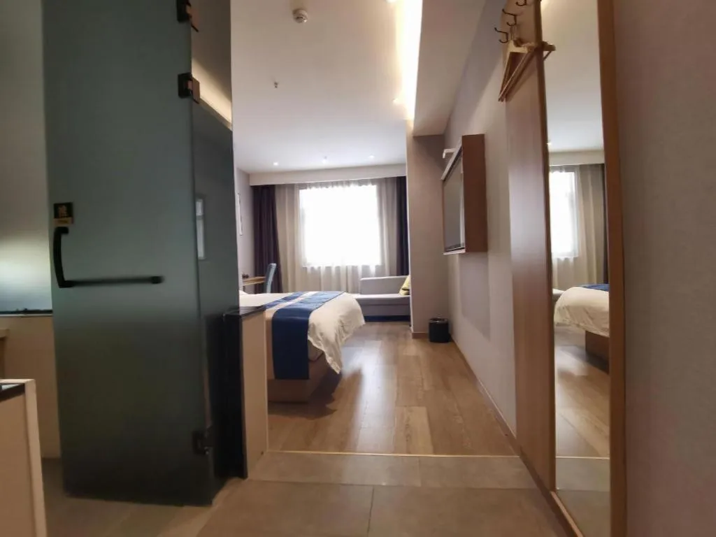 Bed in Green Tree Inn Express Huainan Xiejiaji District Orient Guangji Hospital