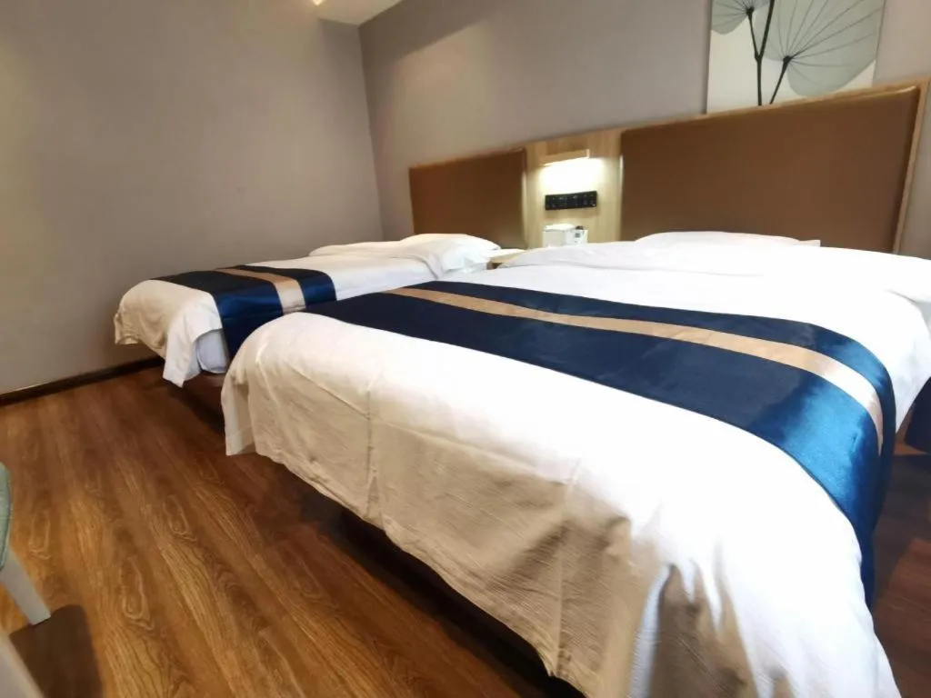 Bed in Green Tree Inn Express Huainan Xiejiaji District Orient Guangji Hospital