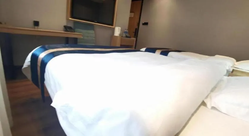 Bed in Green Tree Inn Express Huainan Xiejiaji District Orient Guangji Hospital