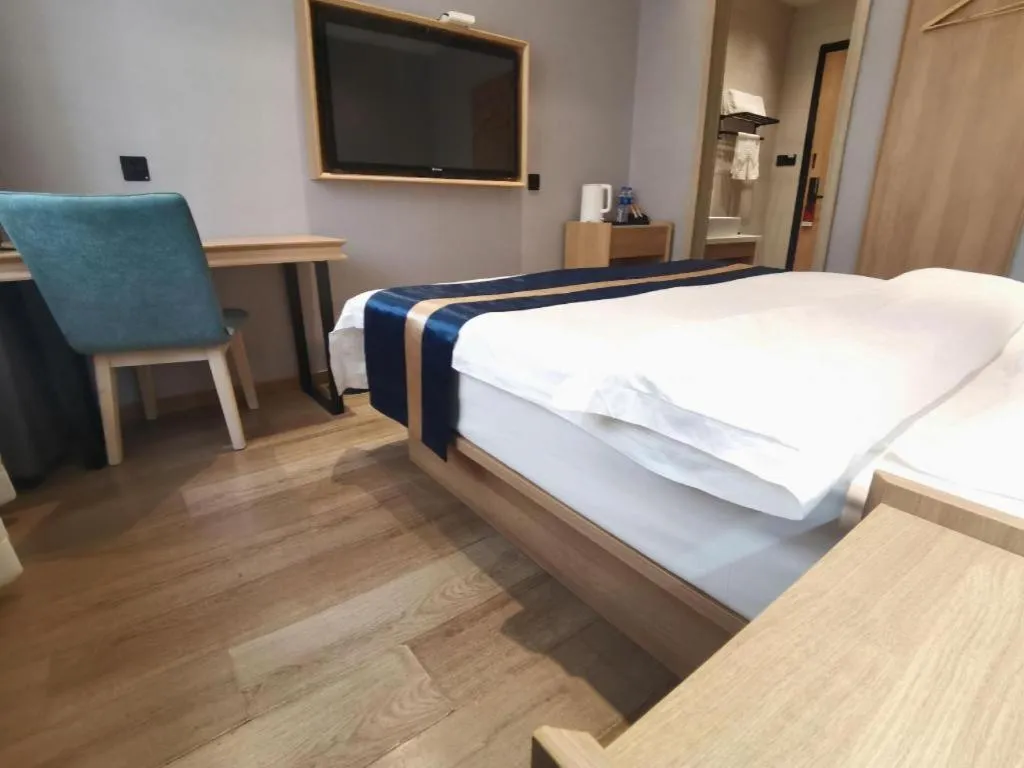 Bed in Green Tree Inn Express Huainan Xiejiaji District Orient Guangji Hospital