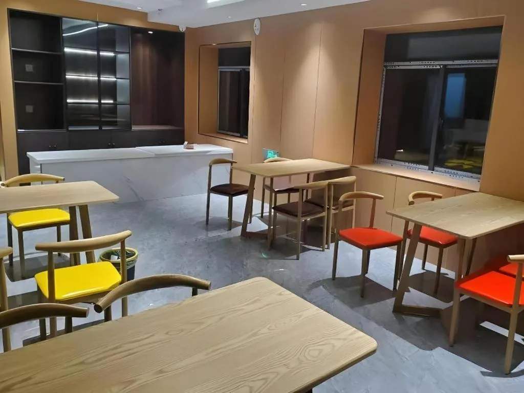 Green Tree Inn Express Huainan Xiejiaji District Orient Guangji Hospital