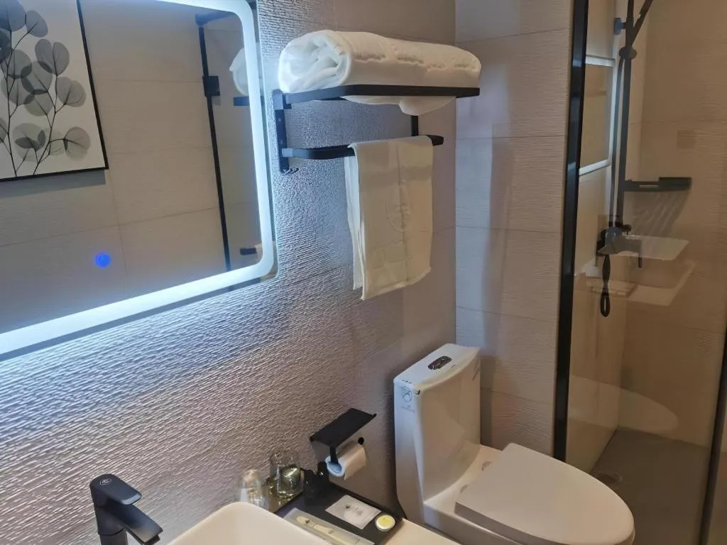 Green Tree Inn Express Huainan Xiejiaji District Orient Guangji Hospital