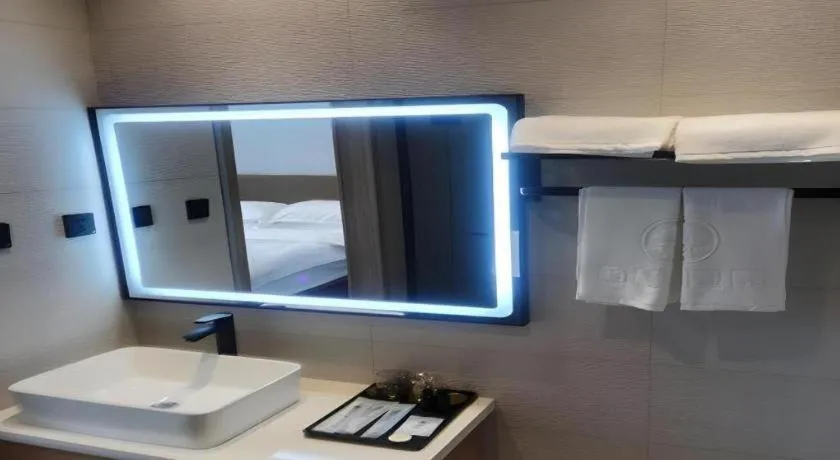 Green Tree Inn Express Huainan Xiejiaji District Orient Guangji Hospital