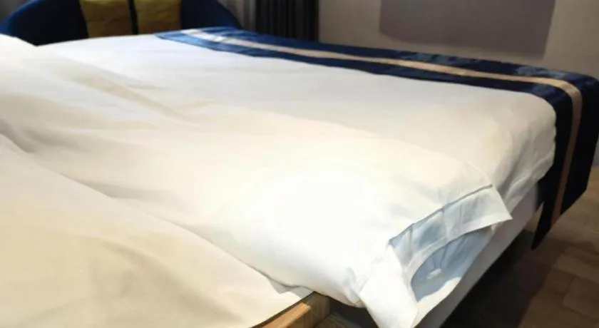 Bed in Green Tree Inn Express Huainan Xiejiaji District Orient Guangji Hospital