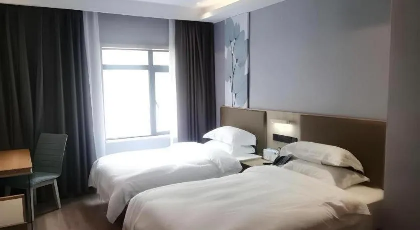 Bed in Green Tree Inn Express Huainan Xiejiaji District Orient Guangji Hospital