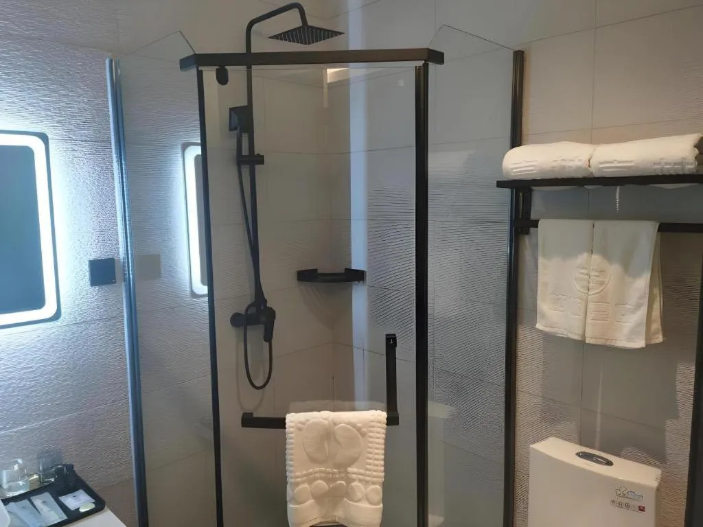 Green Tree Inn Express Huainan Xiejiaji District Orient Guangji Hospital