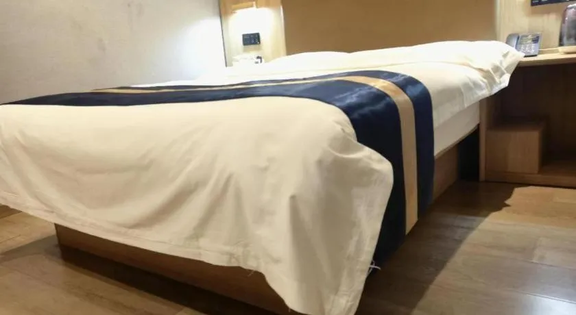 Bed in Green Tree Inn Express Huainan Xiejiaji District Orient Guangji Hospital