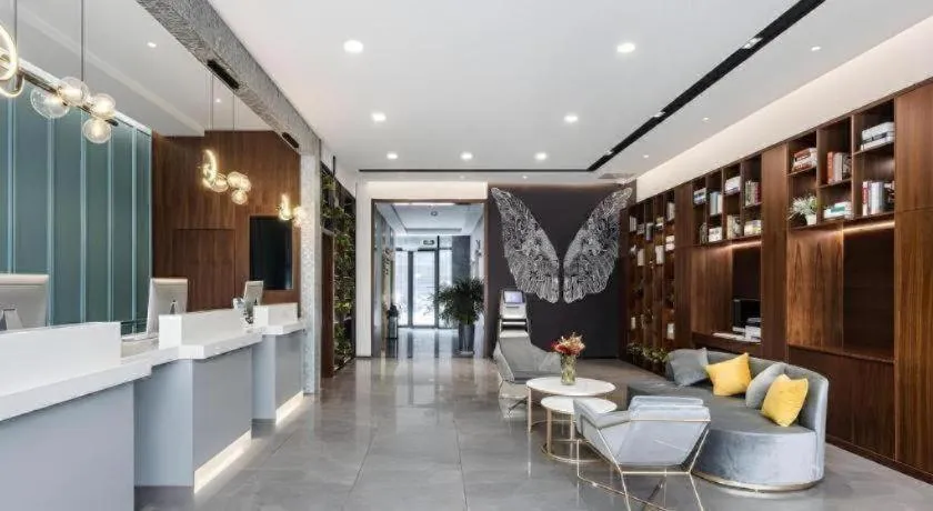 GEM Hotel Changzhou Xuejia'aoyuan North High-Speed Railway Station