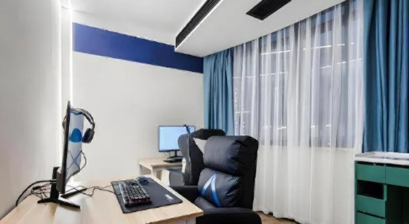 GEM Hotel Changzhou Xuejia'aoyuan North High-Speed Railway Station