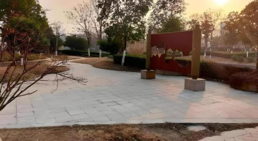 Green Tree Inn Express Anhui Bozhou Mengcheng County Chengnan New District