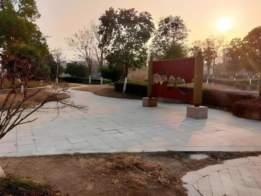 Green Tree Inn Express Anhui Bozhou Mengcheng County Chengnan New District