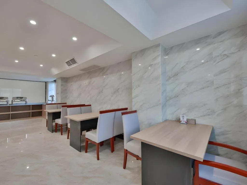 Green Tree Inn Express Zhejiang Zhoushan Xincheng Zheda