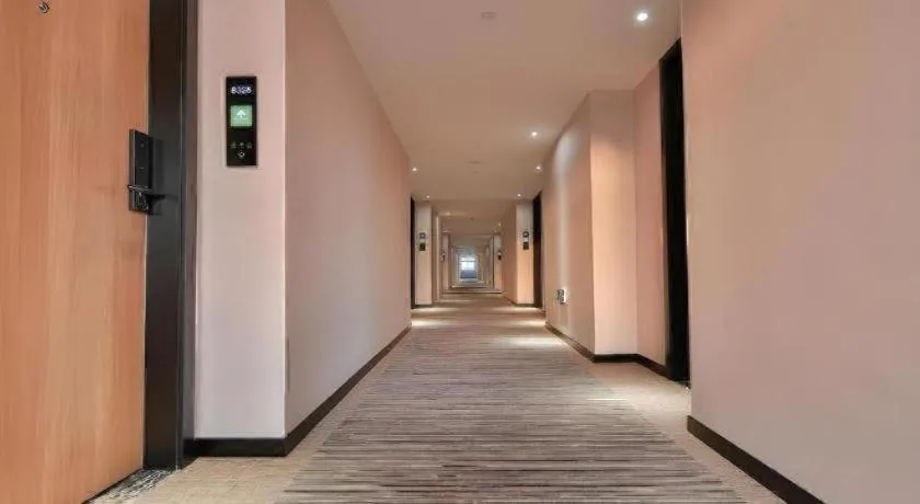 Green Tree Inn Express Zhejiang Zhoushan Xincheng Zheda