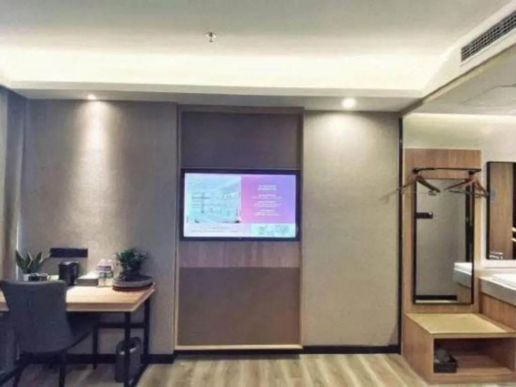 Bed in Shell Hotel Shandong Jinan Daming Lake