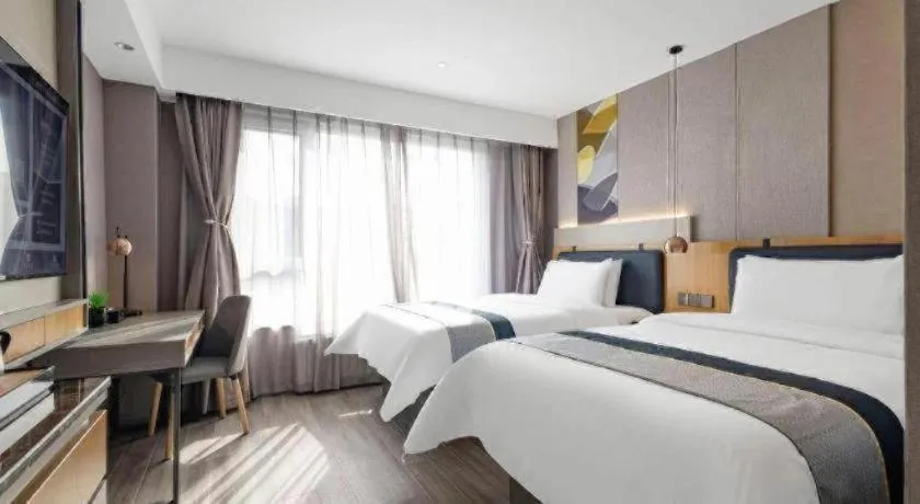 Bed in Shell Hotel Shandong Jinan Daming Lake