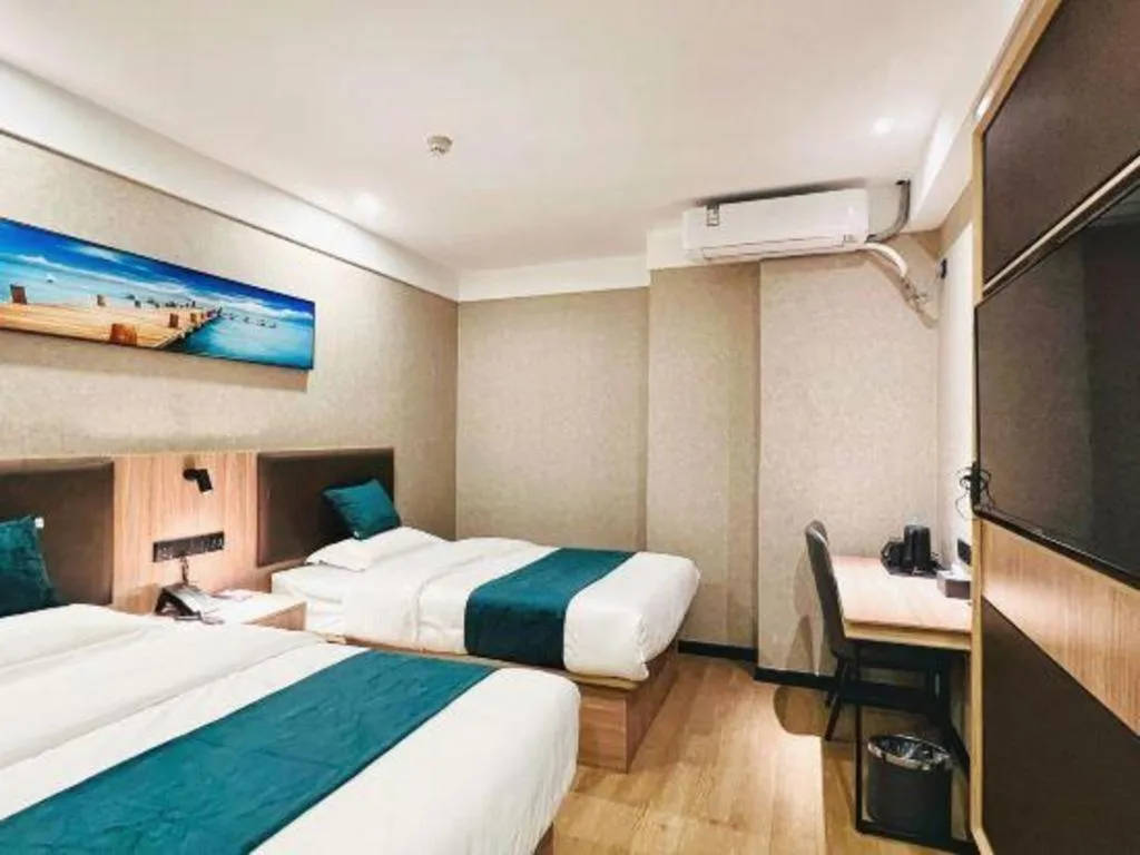 Bed in Shell Hotel Shandong Jinan Daming Lake