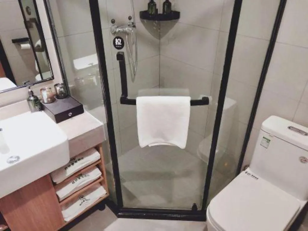 Shell Hotel Shandong Jinan Daming Lake