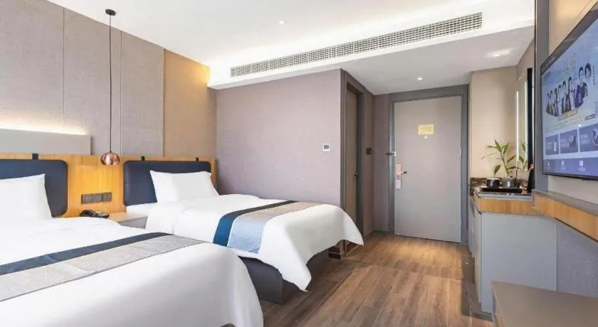 Bed in Shell Hotel Shandong Jinan Daming Lake