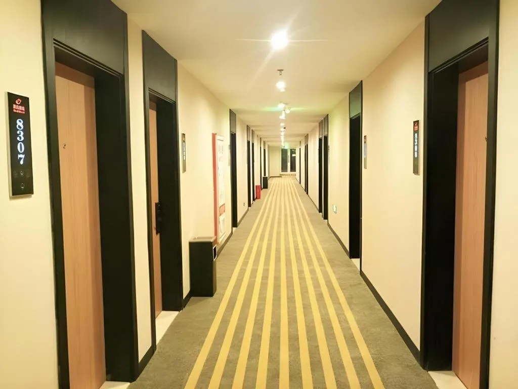 Shell Hotel Bozhou Lixin County Passenger Center