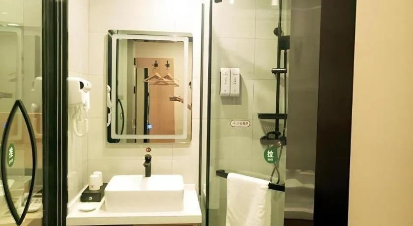 Shell Hotel Bozhou Lixin County Passenger Center