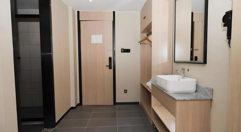 Green Tree Inn Express Tangshan Kaiping District Government