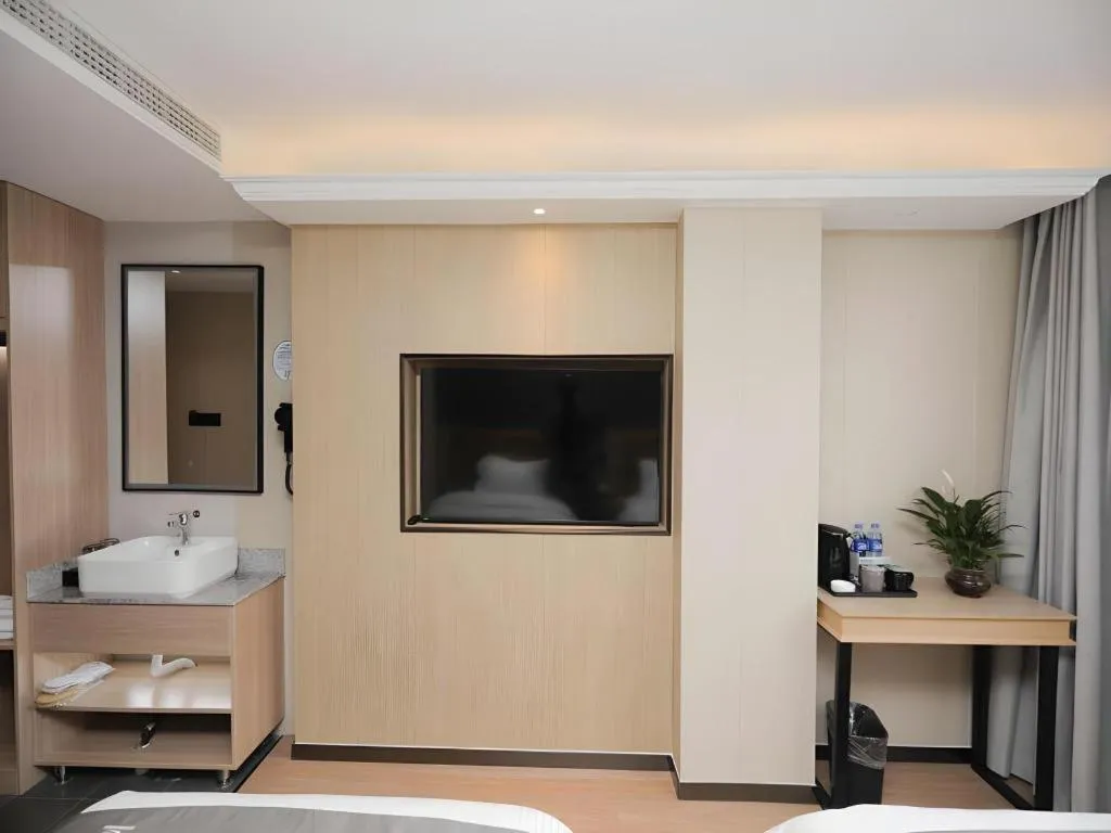 Bed in Green Tree Inn Express Tangshan Kaiping District Government