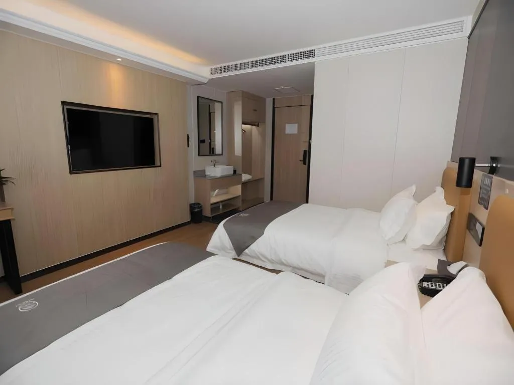 Bed in Green Tree Inn Express Tangshan Kaiping District Government